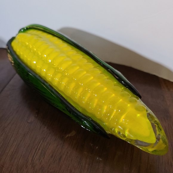 SOLD Two Vintage Blown Glass Corn Cobs - Picture 4 of 9